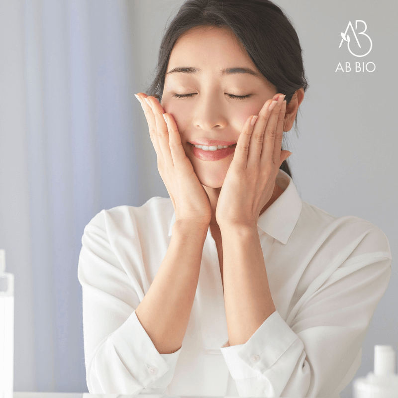 Skincare ingredients for hydration: How humectants work in Absolute Youth toner, serum, and cream